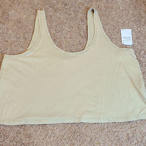 Bp Cropped beige tank/crop top! 22in x 20in length - Picture 1 of 4